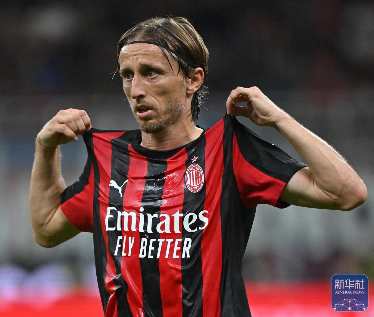 赛前意甲传出新动向，费城76人绝杀压哨，管理层表态——赛场秩序良好，年轻球员得到机会的简单介绍