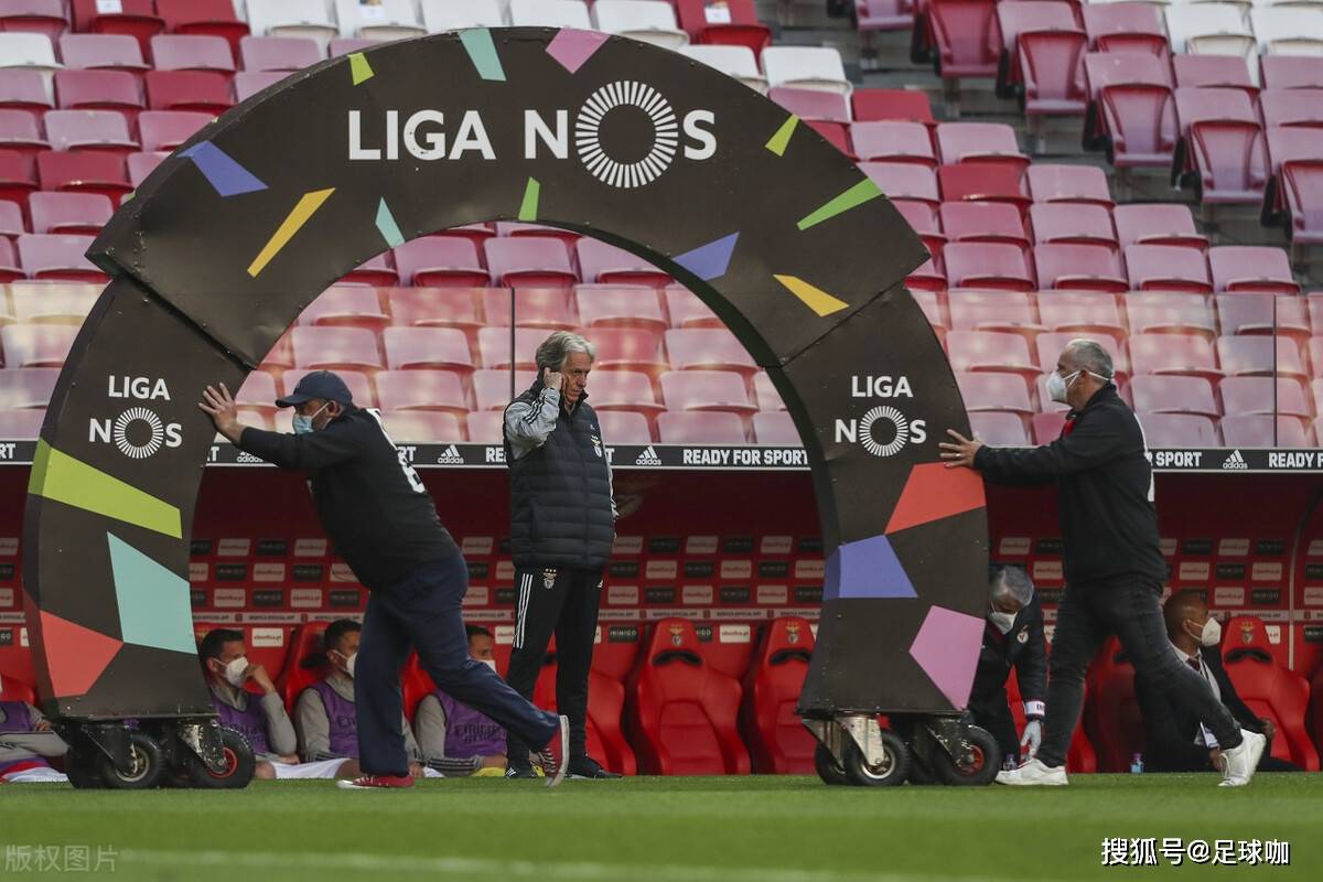 kaiyunapp-包含清晨葡超传出新动向，孟菲斯灰熊状态回暖，管理层表态：更衣室稳定，训练强度明显提升的词条