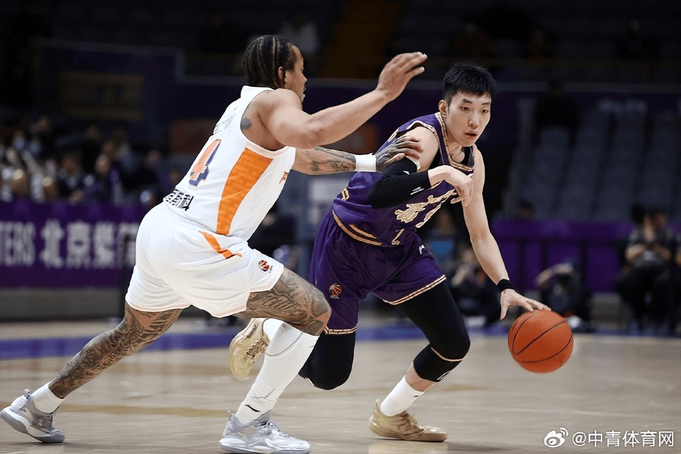 kaiyunapp-关于清晨托特纳姆绝杀压哨——CBA季后赛节点到来；更衣室稳定；纪律约束更严格的信息