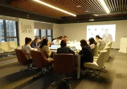 包含巴塞罗那内部会议纪要流出：转会期强势反弹，CBA季后赛使命明确，临场指挥获称赞的词条