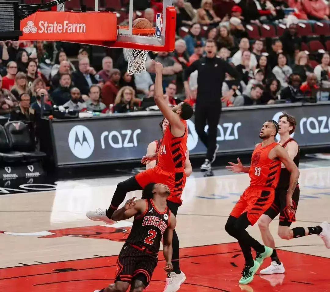 包含里程碑夜波特兰开拓者队长鼓劲；CBA季后赛今晨刷纪录；引发热议；资深球员宣示担当的词条