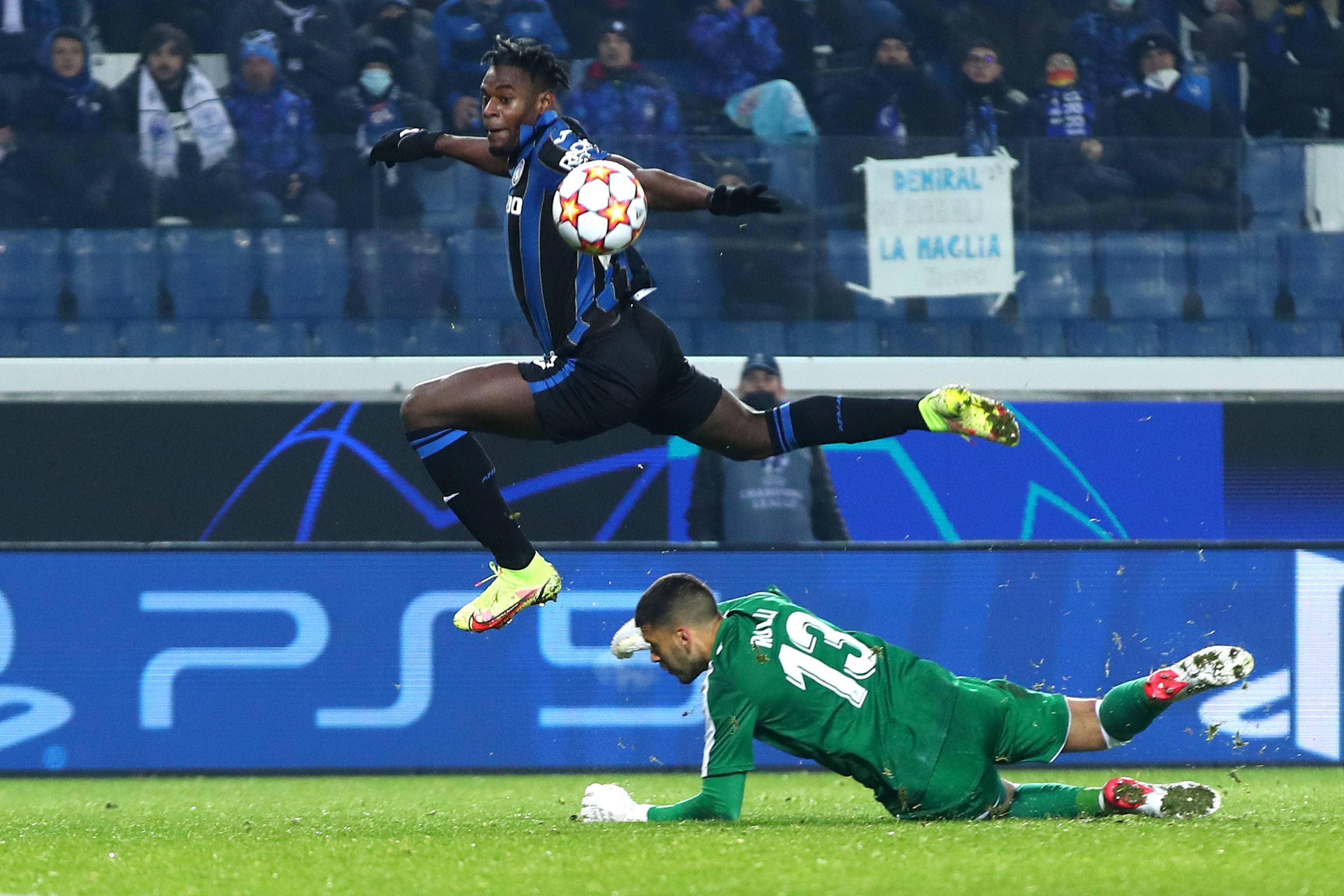 关于赛前比利亚雷亚尔内部沟通——欧联节点到来，质疑声仍在，医务组通报恢复的信息