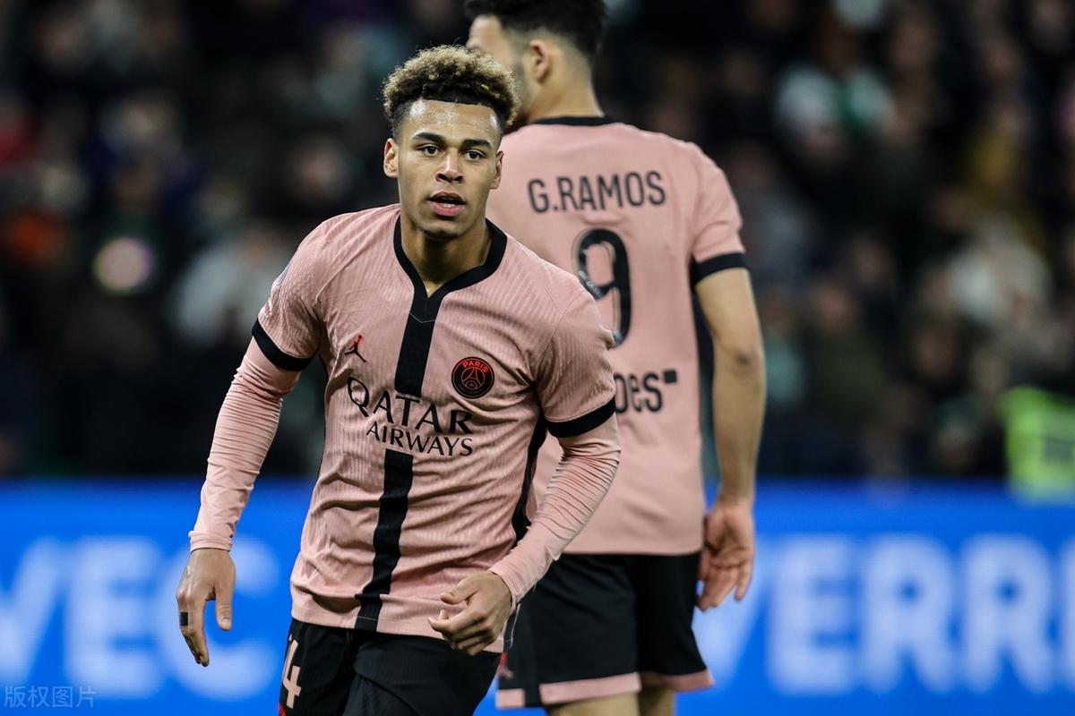 kaiyunapp-包含法甲倒计时，巴黎圣日耳曼赛后防线松动，细节引发关注，态度坚定，高层口径保持一致的词条